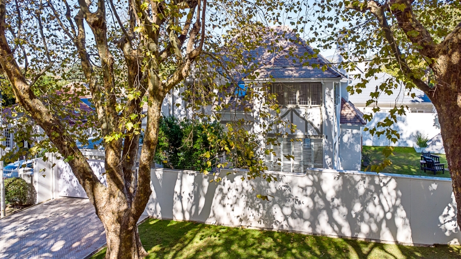 5 Bedroom Property for Sale in Newlands Western Cape